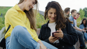 Protéger les enfants et les adolescents des prédateurs en ligne